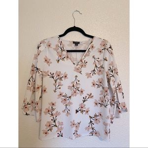 Ann Taylor Floral open sleeve top